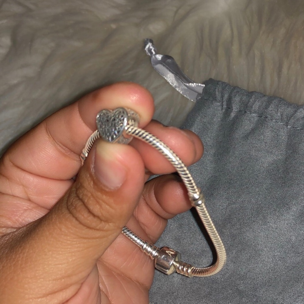 PANDORA Snake Chain Barrel Clasp Bracelet - Picture 2 of 6